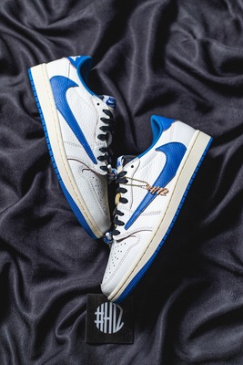 #H12纯原官网 Travis Scott x Fragment Design x Jordan Air Jordan 1 Low OG SP 三方联名 闪电倒钩2.0 白蓝 DM7866-104