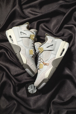#H12纯原 AJ4 Jordan Air Jordan 4 SE “Craft” 灰兔子 灰绿色 复古篮球鞋 DV3742-021