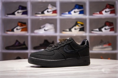 H12纯原 STUSSY X AIR FORCE 1 LOW ''Triple Black'' 纯黑 黑武士配色