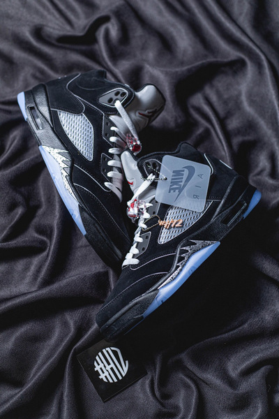 #H12纯原官网 AJ5 Jordan Air Jordan 5 “BLACK METALLIC REIMAGINED” 黑色 黑银 男款 复古篮球鞋 HF3975-001