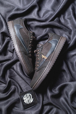#H12纯原官网 TS AJ1 Travis Scott x Jordan Air Jordan 1 Low OG “Velvet Brown” 倒钩9.0 丝绒摩卡 黑棕 DM7866-202